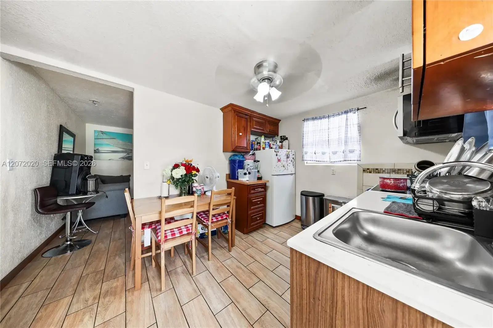 2151 NW 42nd St, Miami FL 33142 photo 3