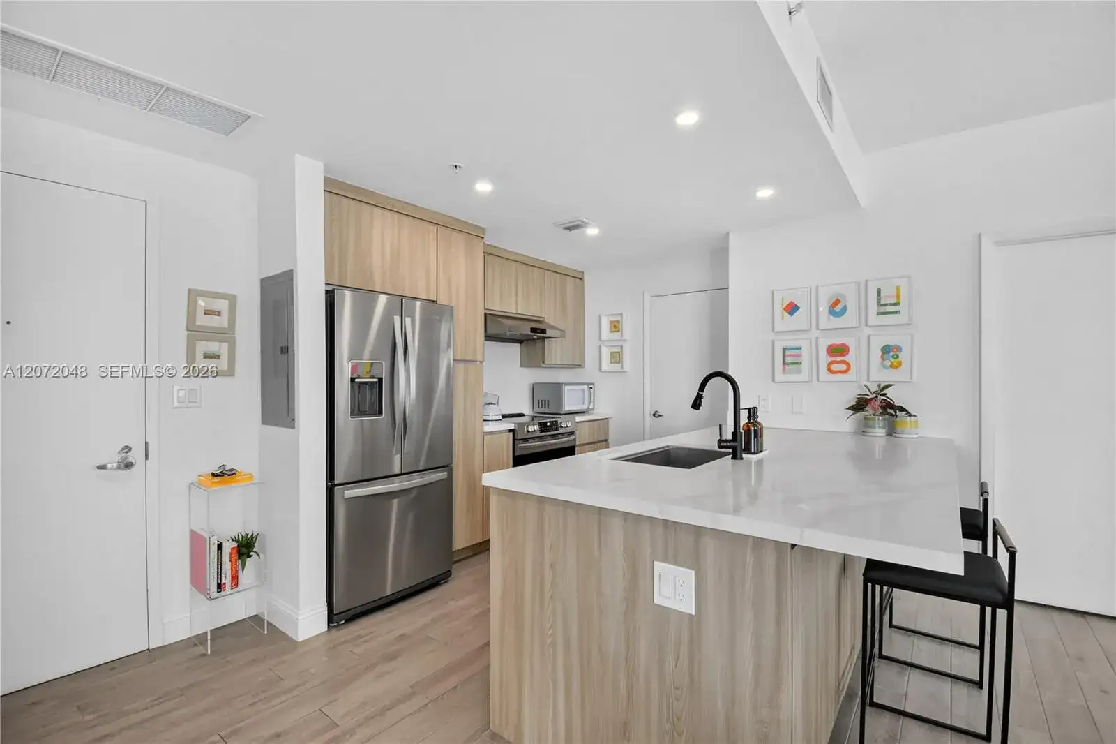 1900 N Bayshore Dr # 2019, Miami FL 33132 photo 3