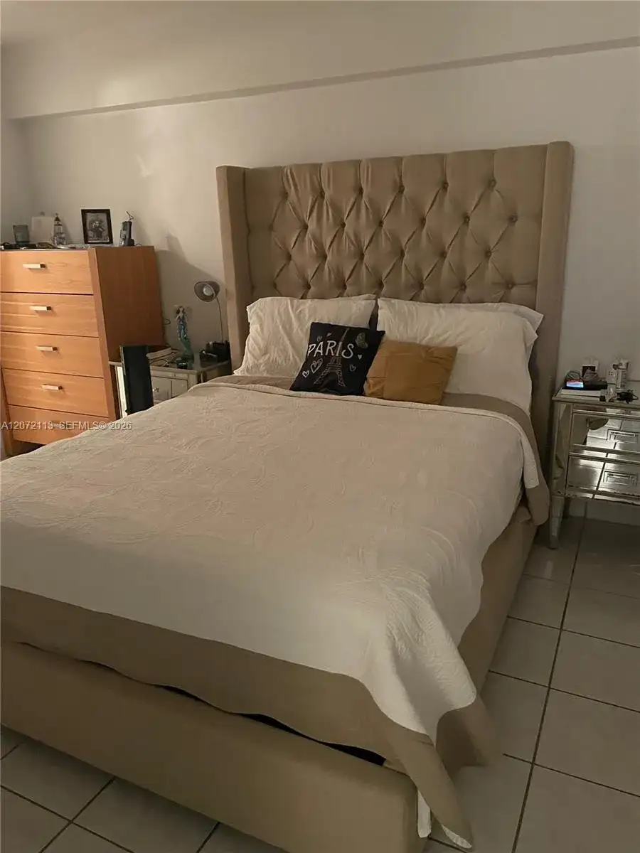 250 181st Dr # 111, Sunny Isles Beach FL 33160 photo 2