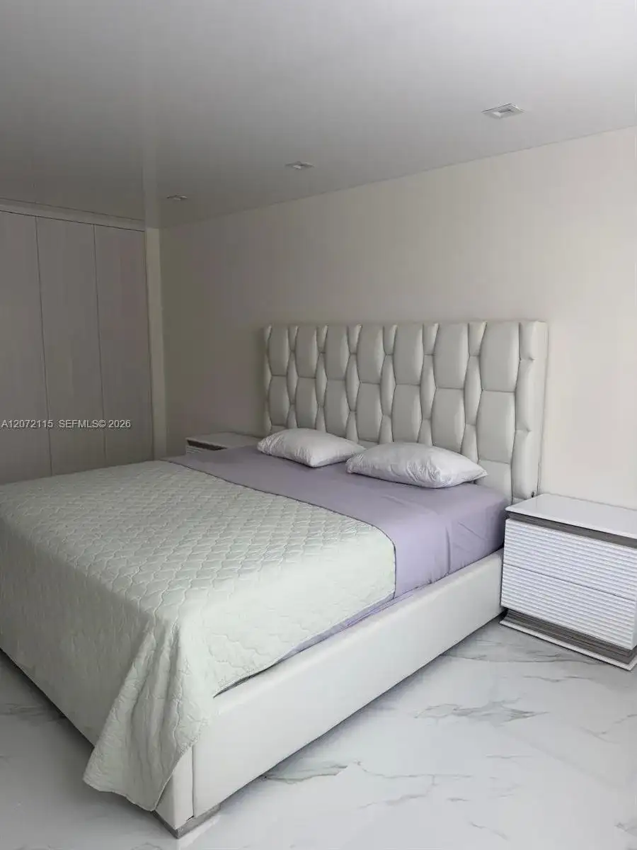 251 174th St # 1414, Sunny Isles Beach FL 33160 photo 2