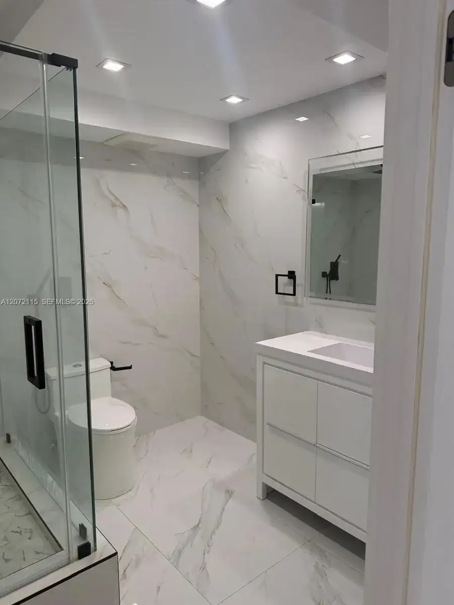 251 174th St # 1414, Sunny Isles Beach FL 33160 photo 3