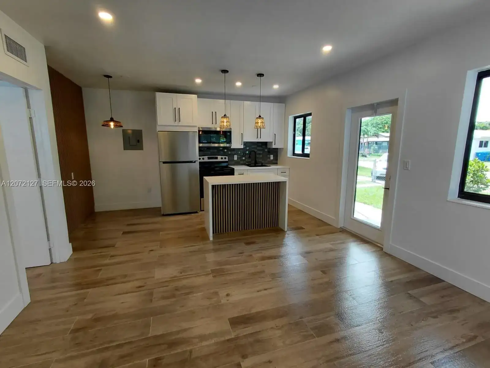 1430 NW 45th St # 1, Miami FL 33142 photo 2