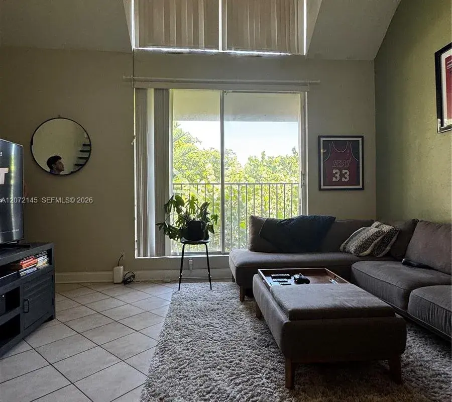 6900 N Kendall Dr # A403, Pinecrest FL 33156