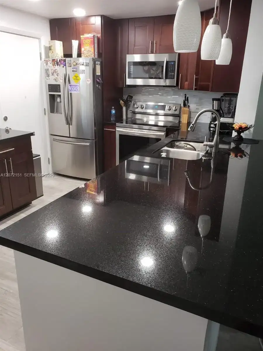900 NE 12th Ave # 302, Hallandale Beach FL 33009 photo 3