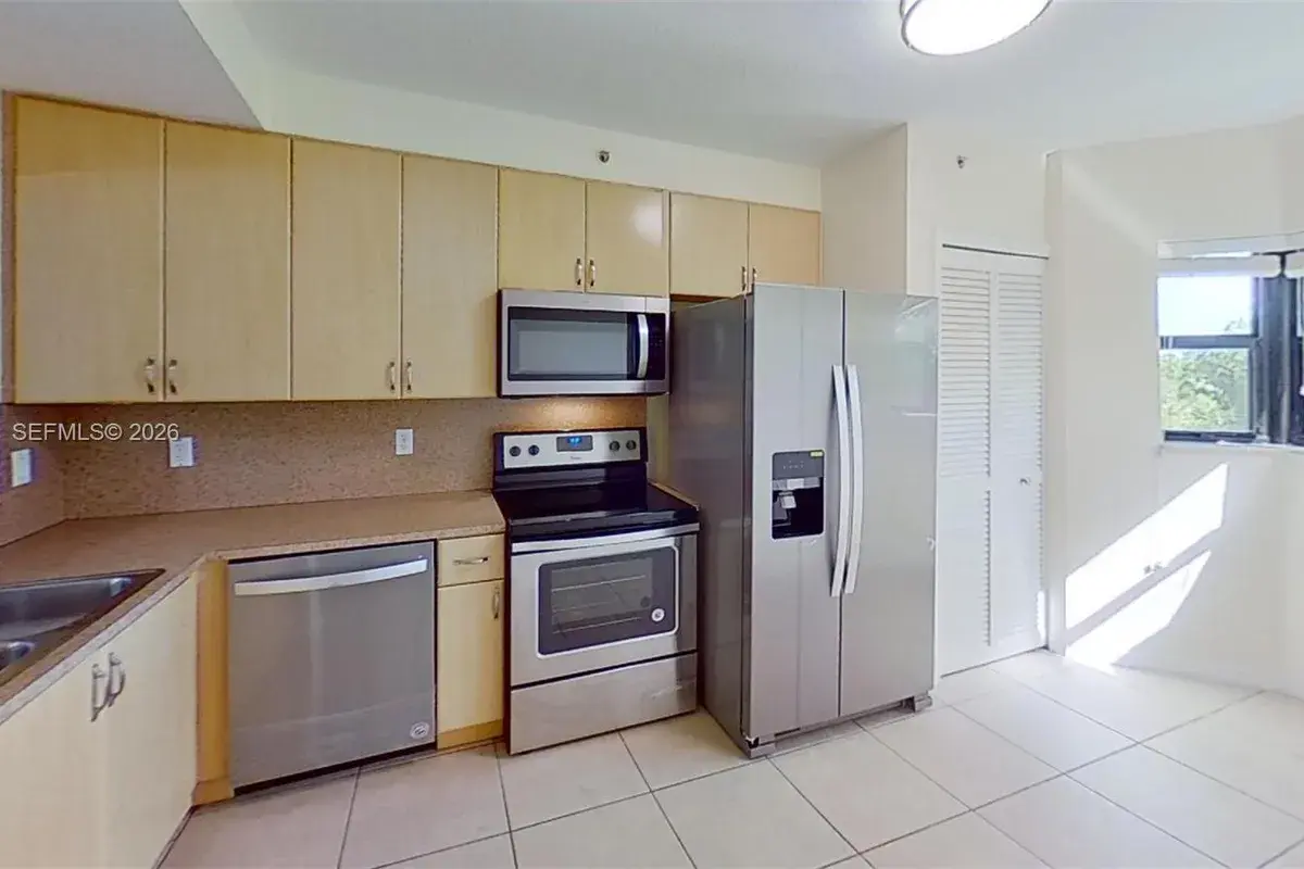 22801 SW 88th Pl # 203, Cutler Bay FL 33190