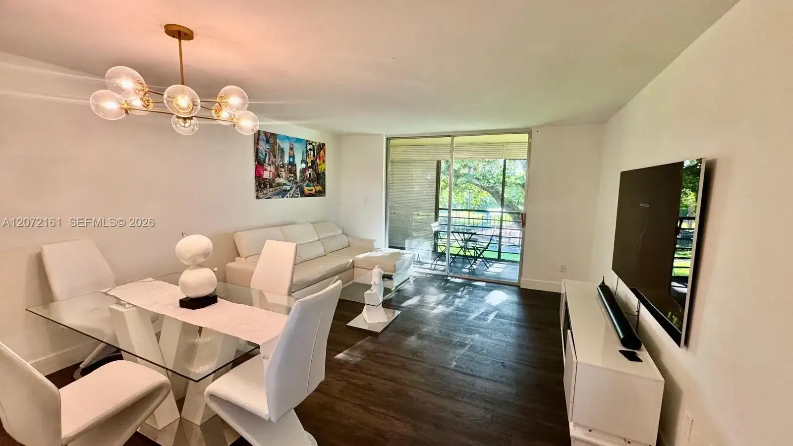 3390 Foxcroft Rd # C305, Miramar FL 33025