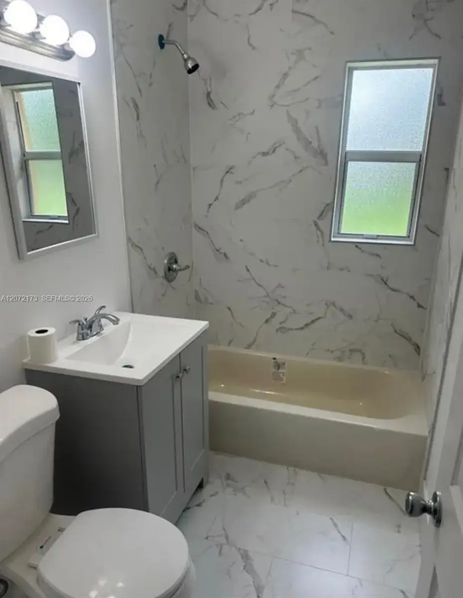 1245 NW 126th St, North Miami FL 33167 photo 4