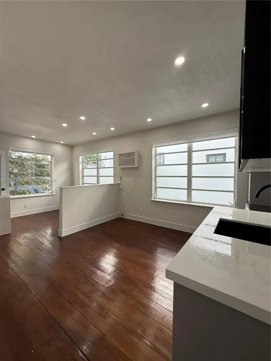 723 2nd St # 3, Miami Beach FL 33139