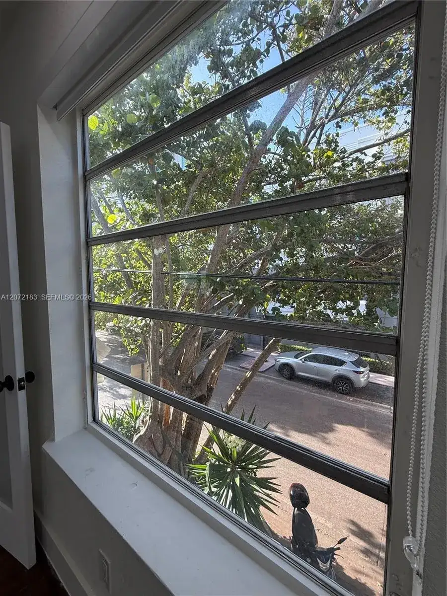 723 2nd St # 3, Miami Beach FL 33139 photo 5