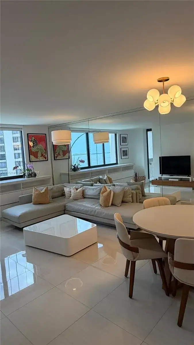 540 Brickell Key Dr # 1101, Miami FL 33131 photo 3