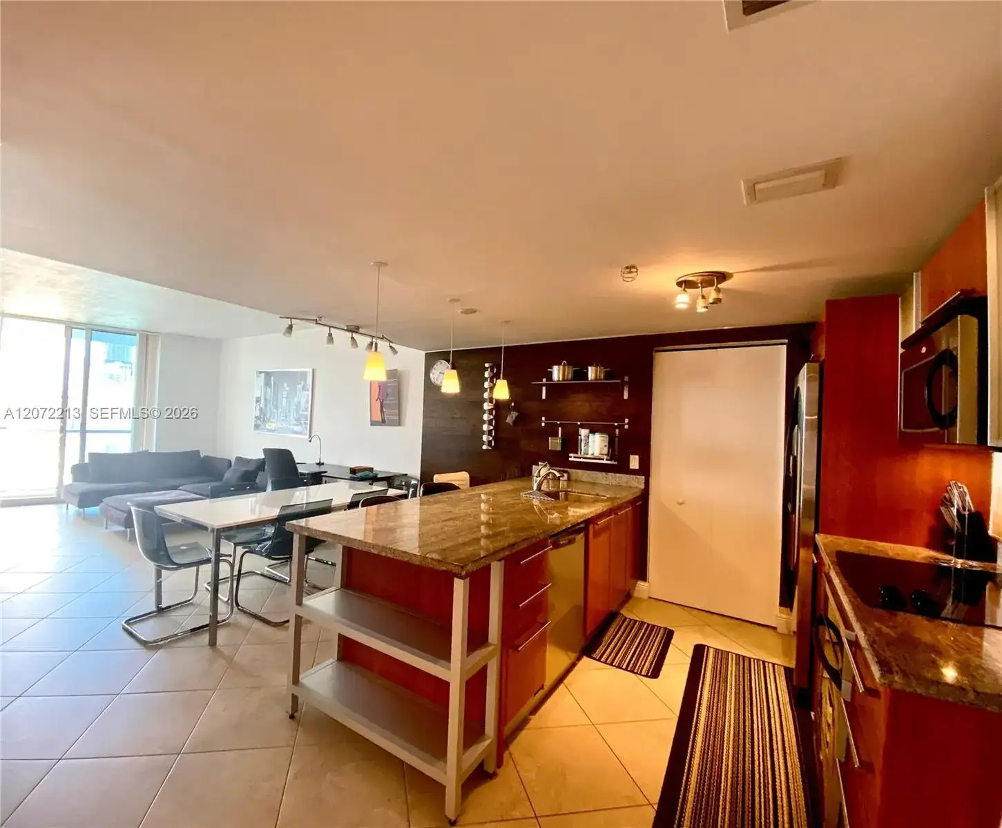 185 SW 7th St # 1607, Miami FL 33130 photo 2