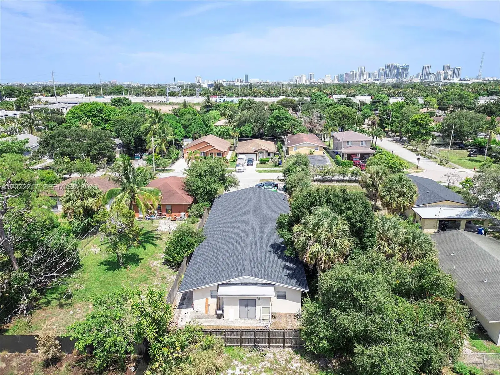 513 NW 22nd Ave, Fort Lauderdale FL 33311 photo 3