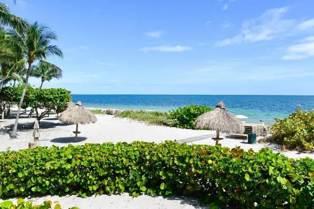 1121 Crandon Blvd # D206, Key Biscayne FL 33149
