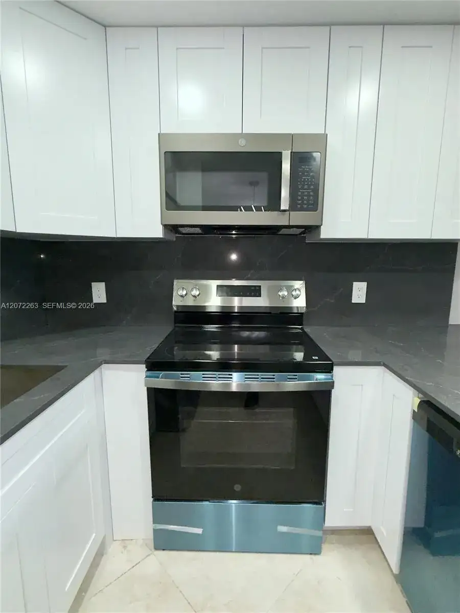 210 Tilford K # 210, Deerfield Beach FL 33442 photo 4