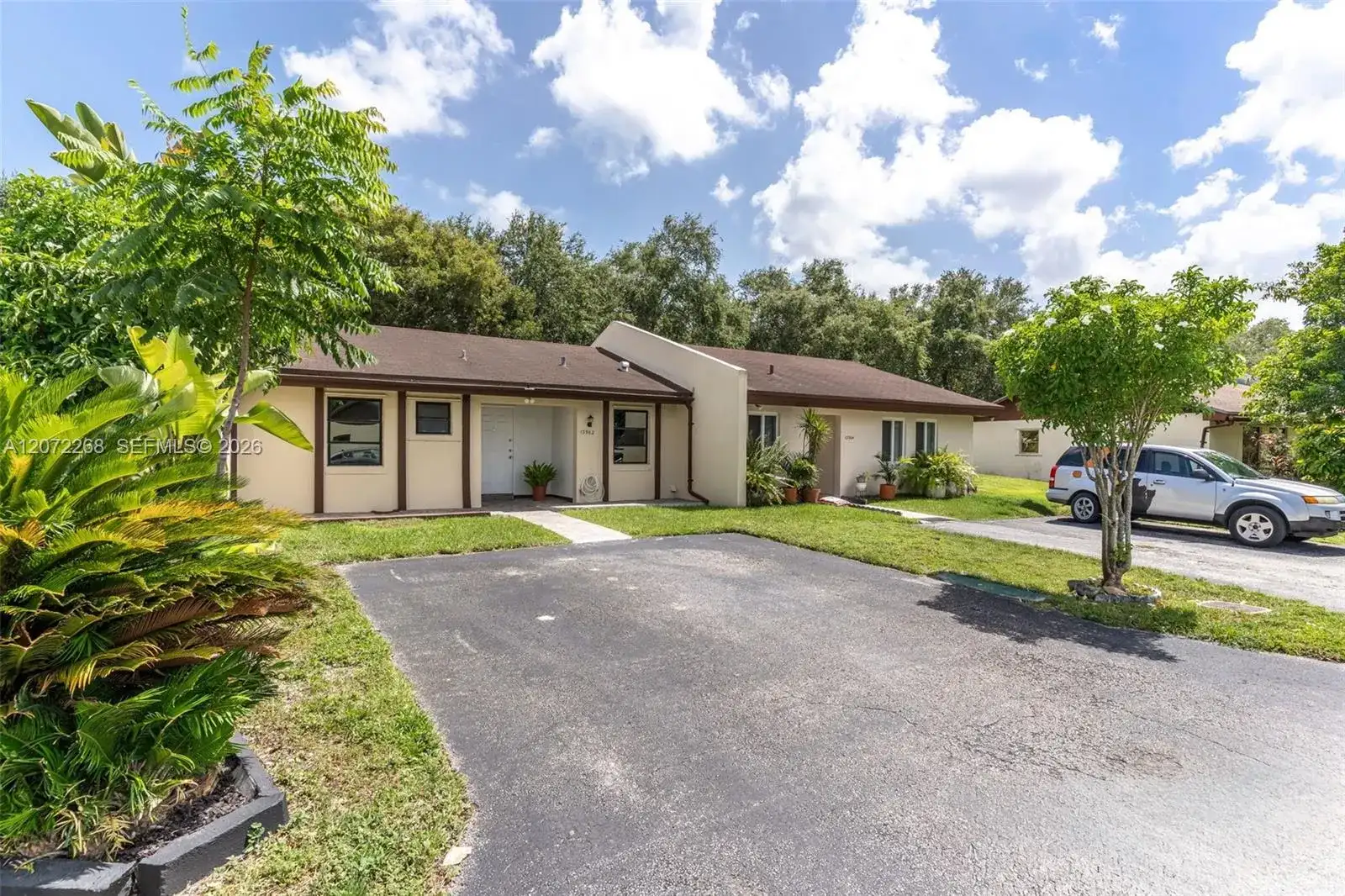 13962 SW 52 LN, Miami FL 33175 photo 2