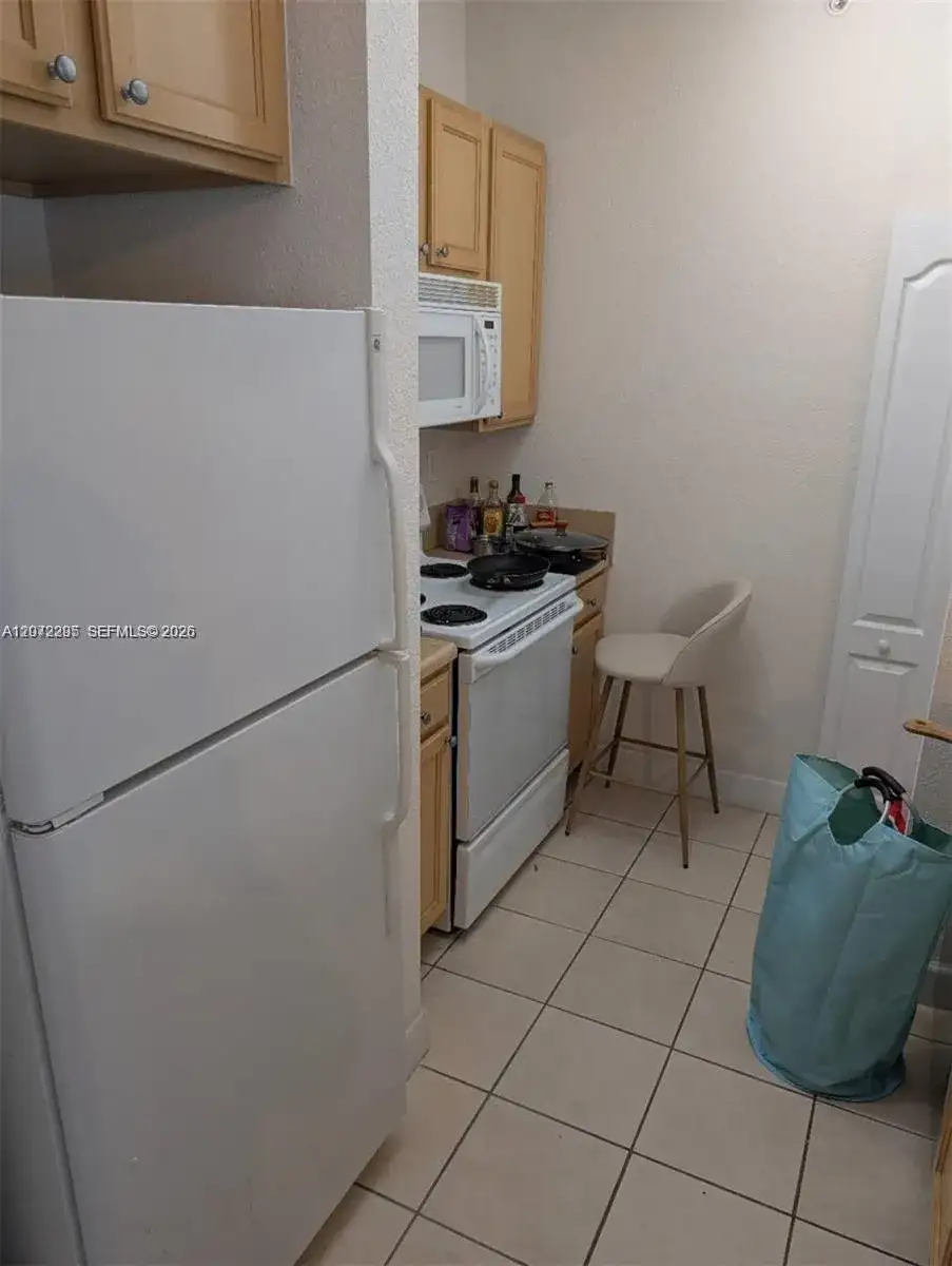 6001 SW 70th St # 620, South Miami FL 33143 photo 5