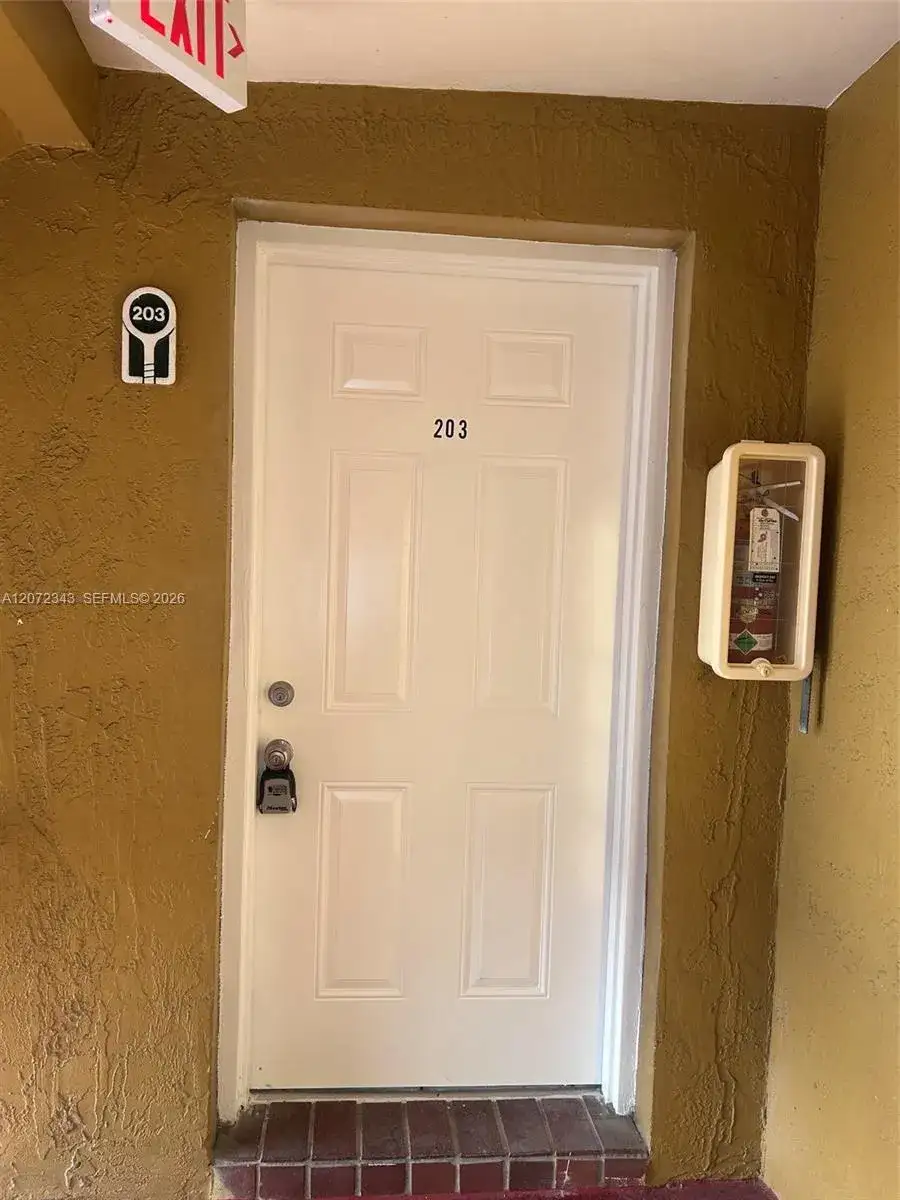 15630 SW 80th St # 203, Miami FL 33193 photo 3