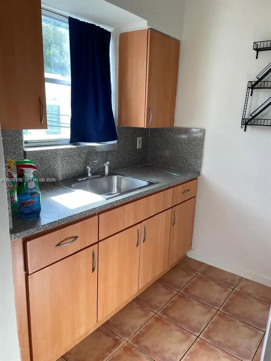 900 Jefferson Ave # 16, Miami Beach FL 33139 photo 5