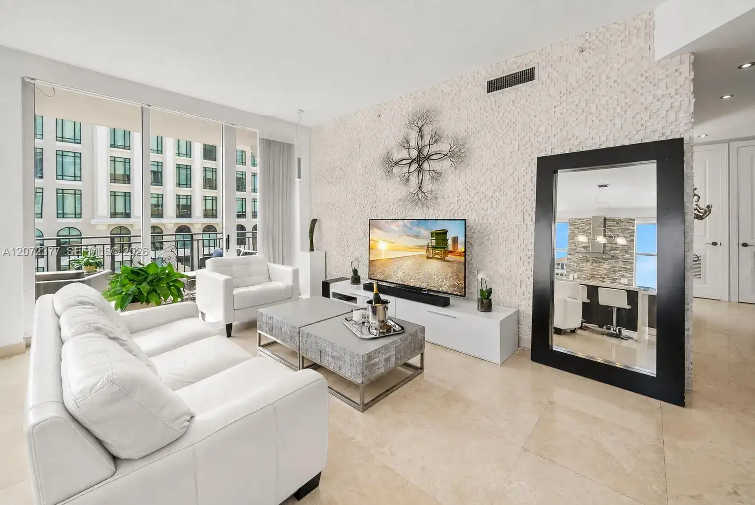 1607 Ponce De Leon Blvd # 9B, Coral Gables FL 33134 photo 4