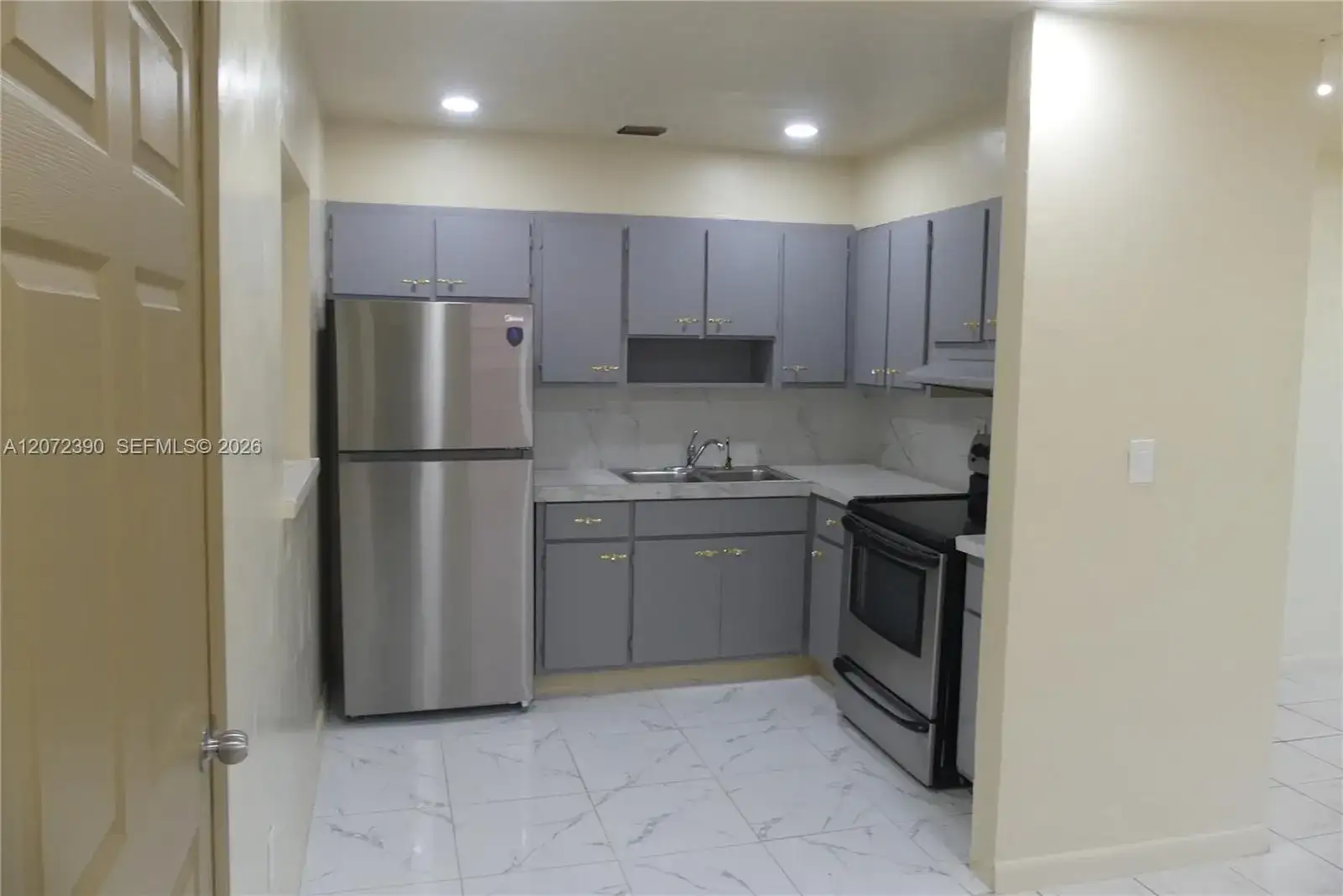 8130 NW 14th Ct, Miami FL 33147 photo 5