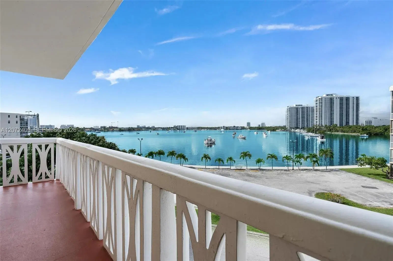 2903 Point East Dr # K414, Aventura FL 33160