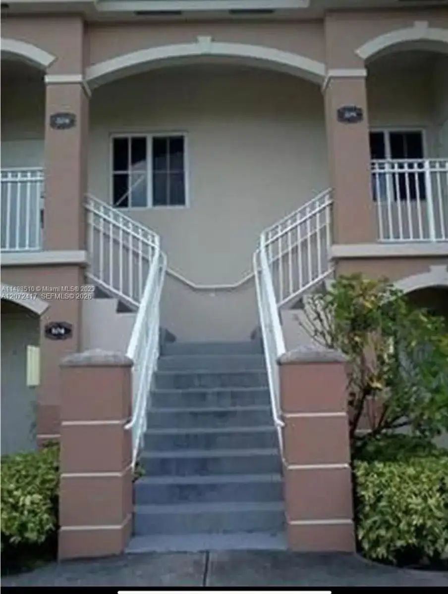 1270 SE 26th St # 205, Homestead FL 33035 photo 2