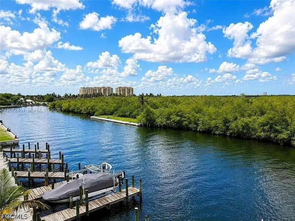 5816 Shell Cove Dr # 119, Cape Coral FL 33914 photo 4