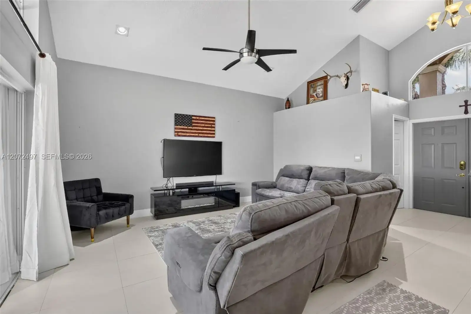 19156 NW 24th Ct, Pembroke Pines FL 33029 photo 5