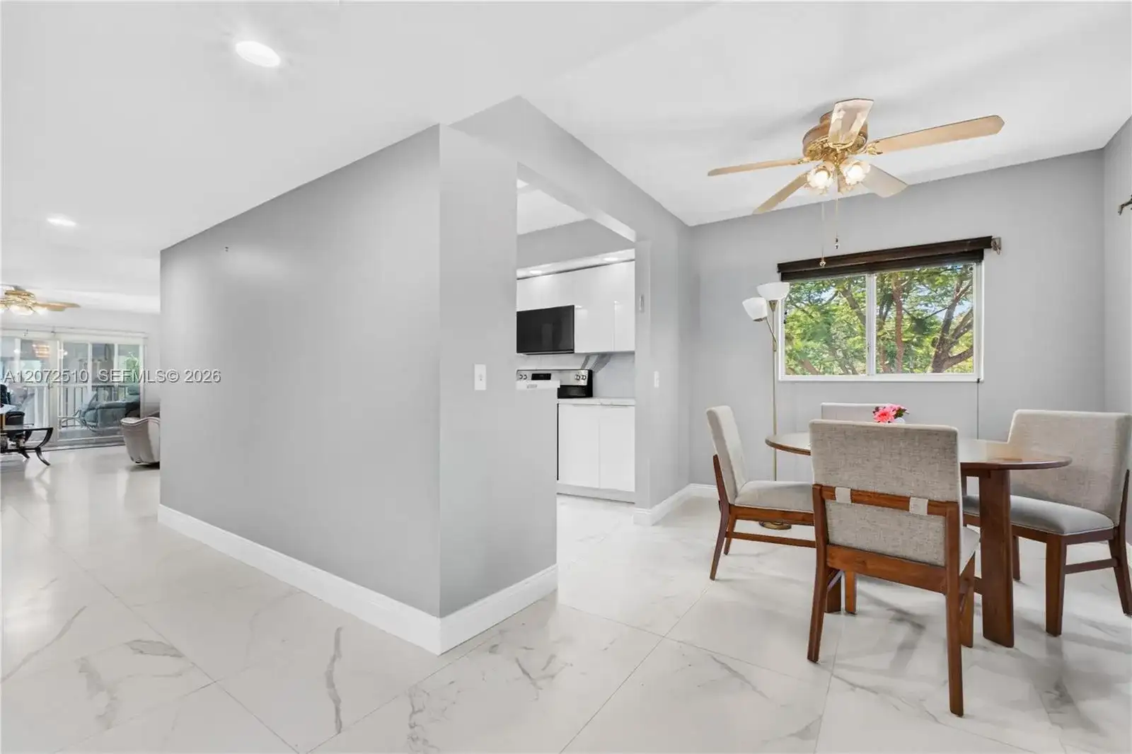 1651 SW 127th Ave # 212A, Pembroke Pines FL 33027 photo 2