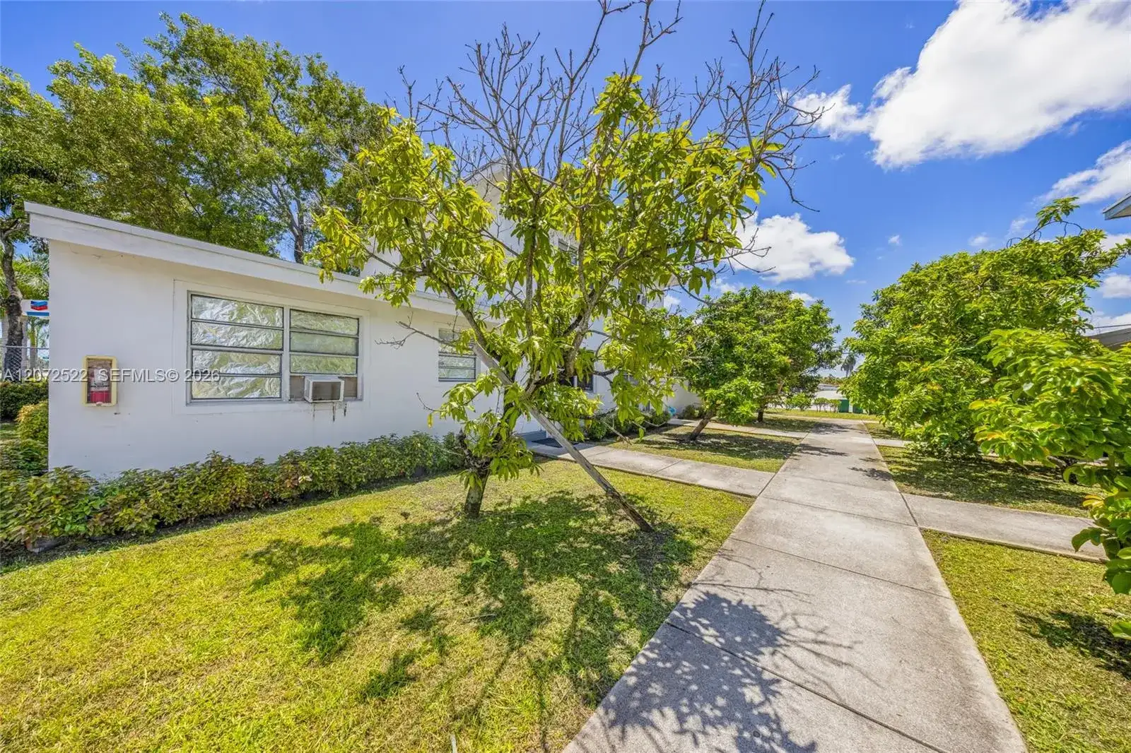 3740 W Hallandale Beach Blvd # 8, Hollywood FL 33023 photo 2