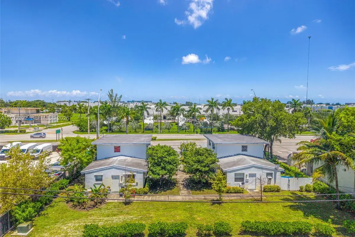 3740 W Hallandale Beach Blvd # 8, Hollywood FL 33023