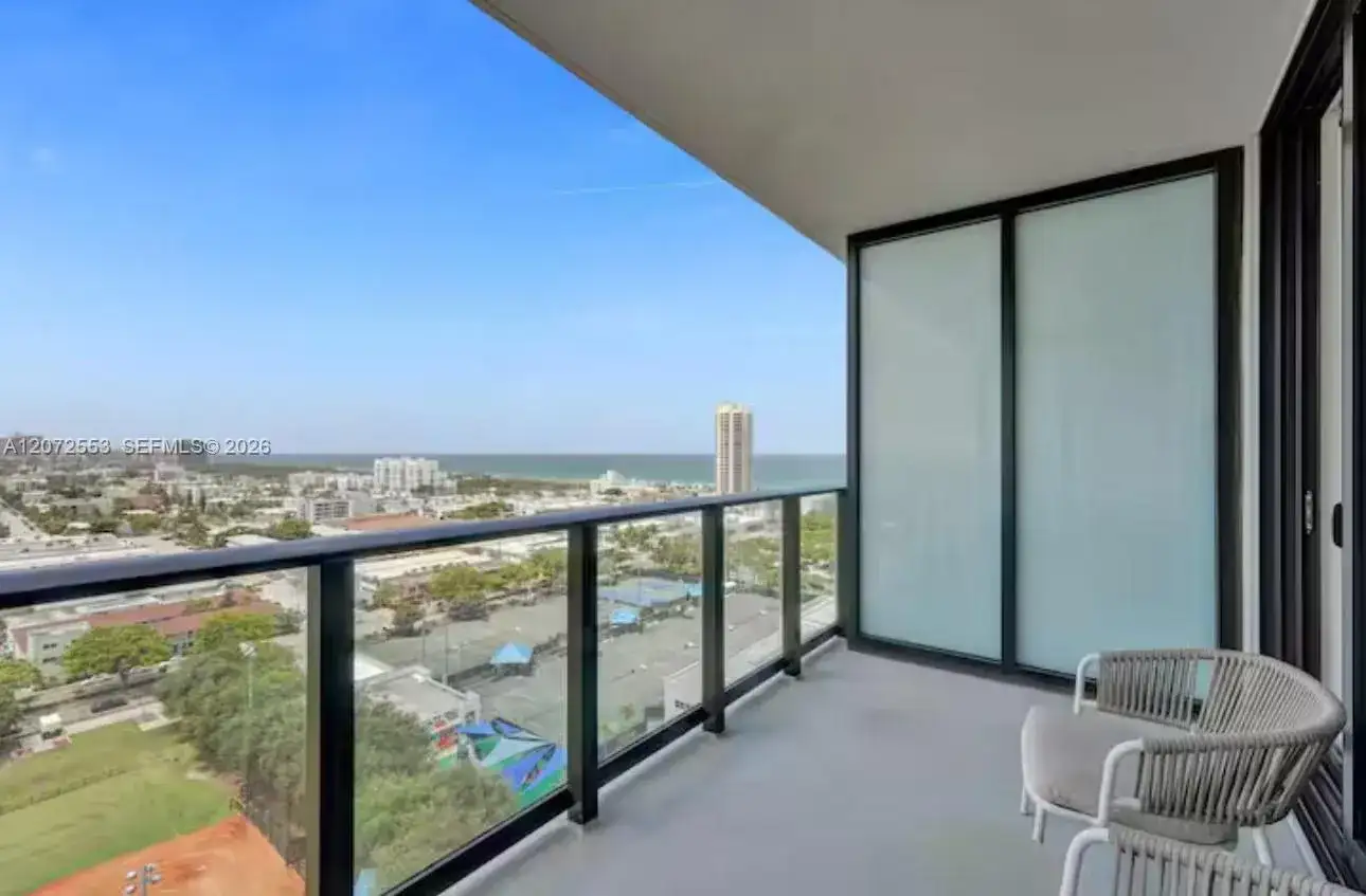 580 72nd # 1713, Miami Beach FL 33141 photo 3