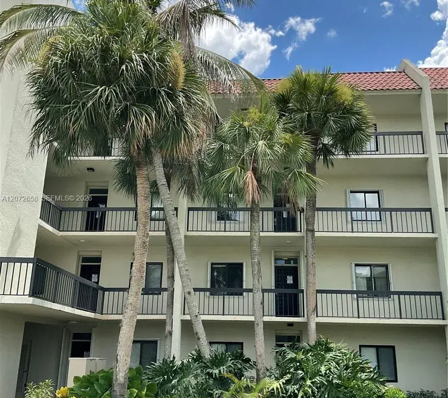 3050 Presidential Way # 403, West Palm Beach FL 33401