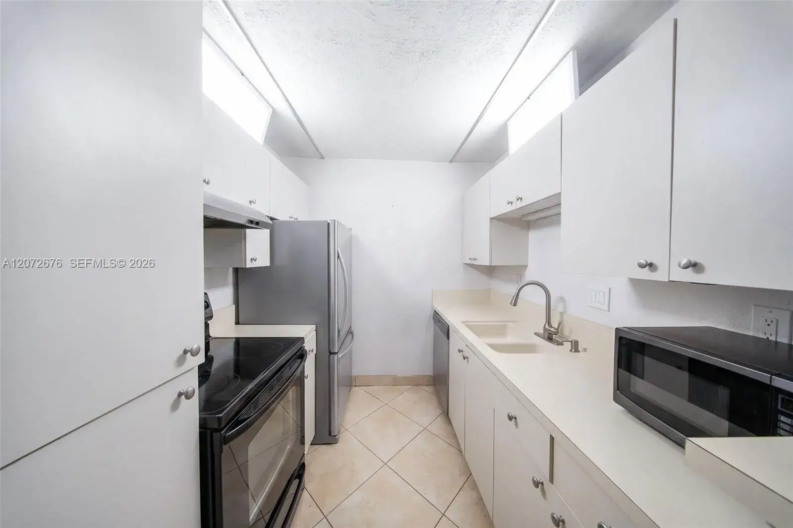 10826 N Kendall Dr # T13, Miami FL 33176