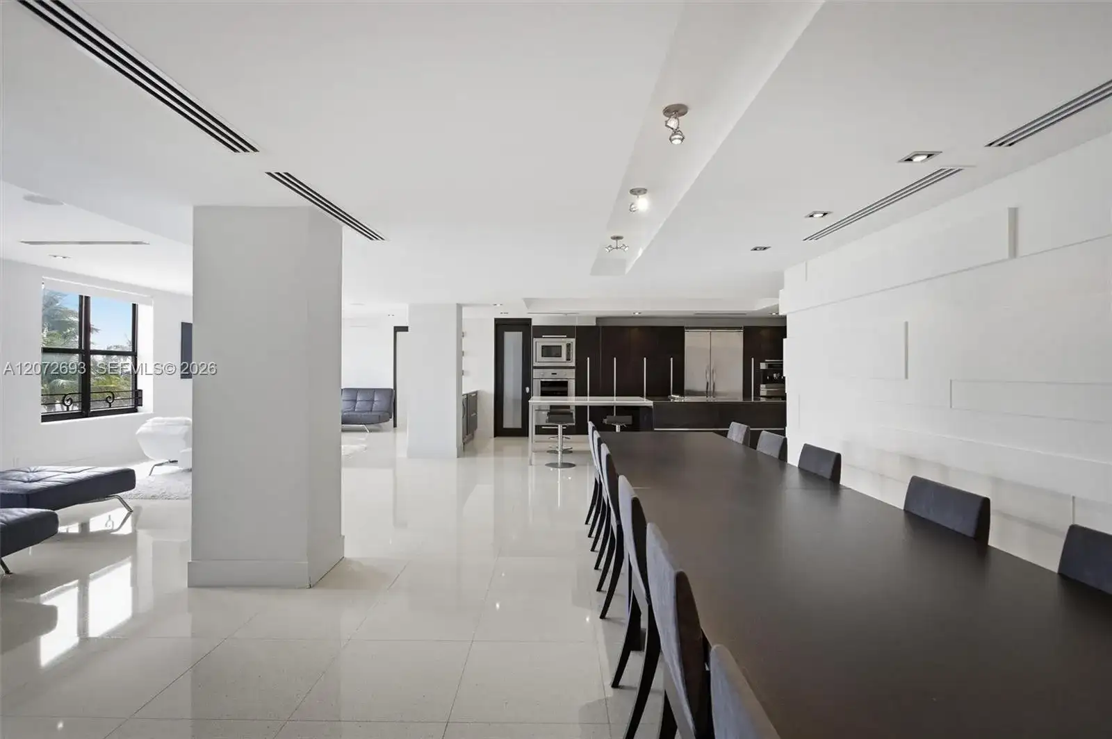 1330 Ocean Dr, Miami Beach FL 33139 photo 2