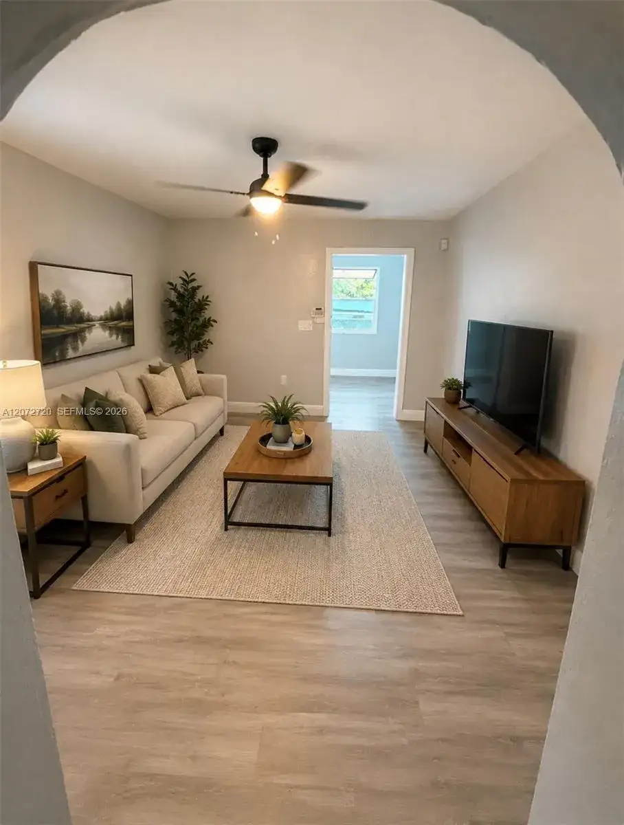 2978 NW 52nd St, Miami FL 33142 photo 2