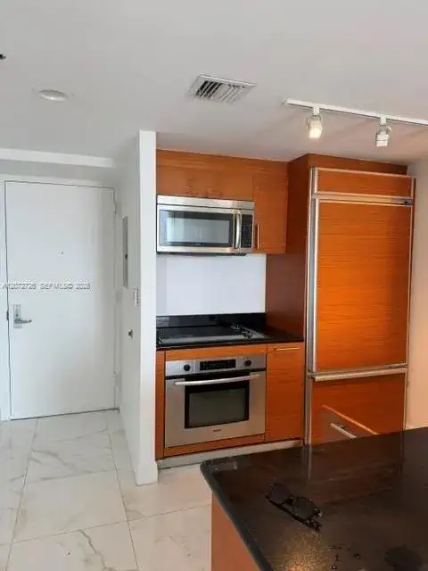50 W Biscayne Blvd # 3907, Miami FL 33132 photo 3