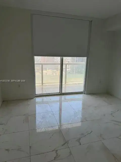 50 W Biscayne Blvd # 3907, Miami FL 33132 photo 4