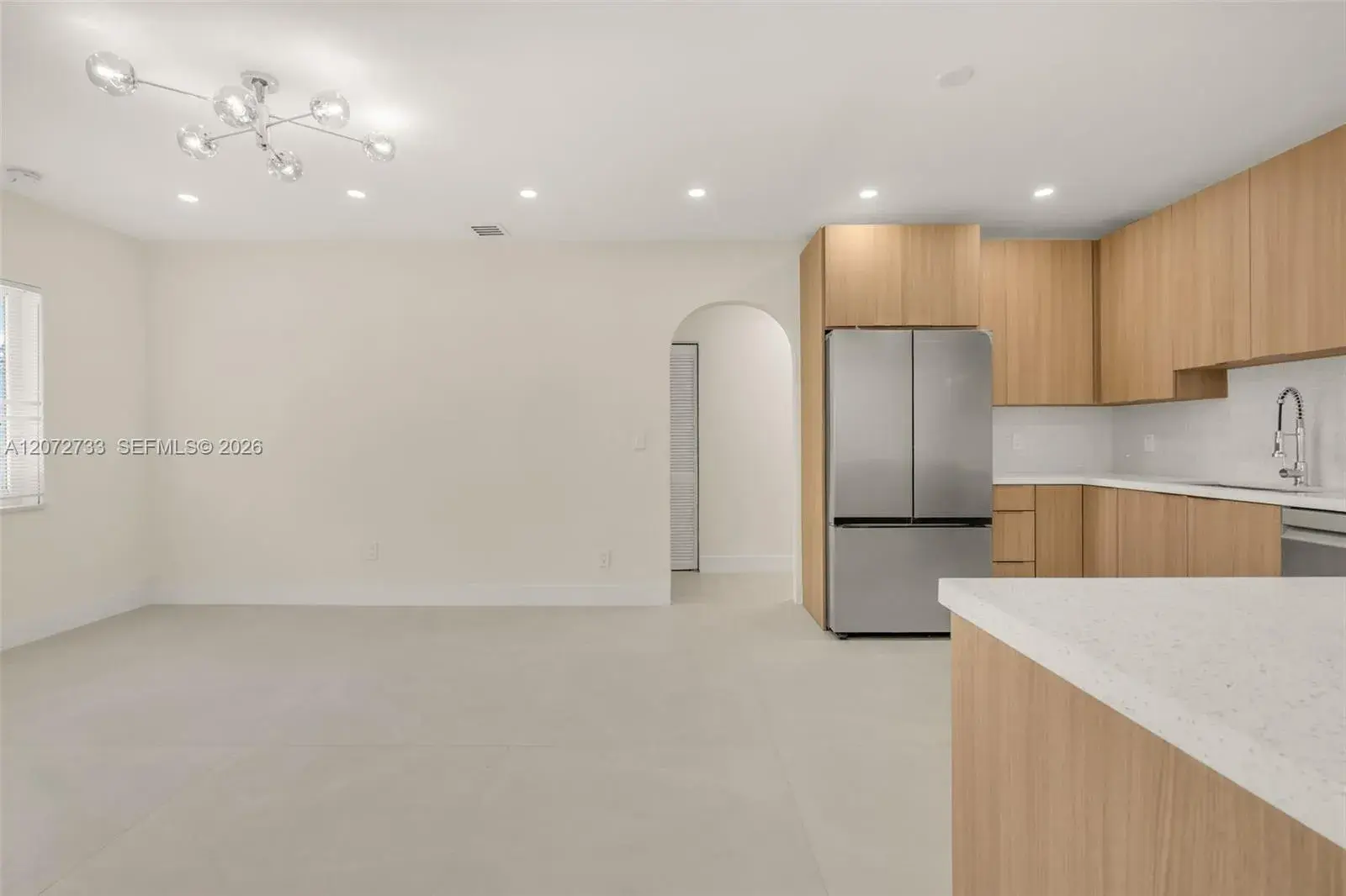 1514 NE 176th St, North Miami Beach FL 33162