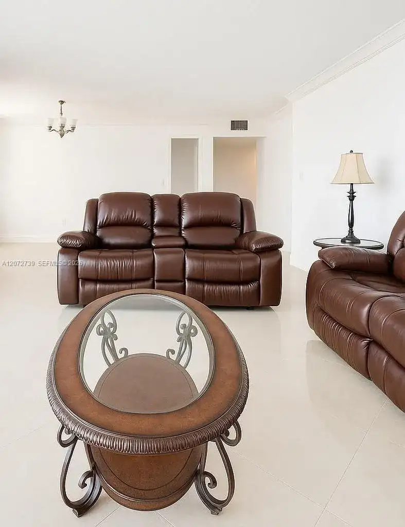 2780 NE 183rd St # 717, Aventura FL 33160 photo 4