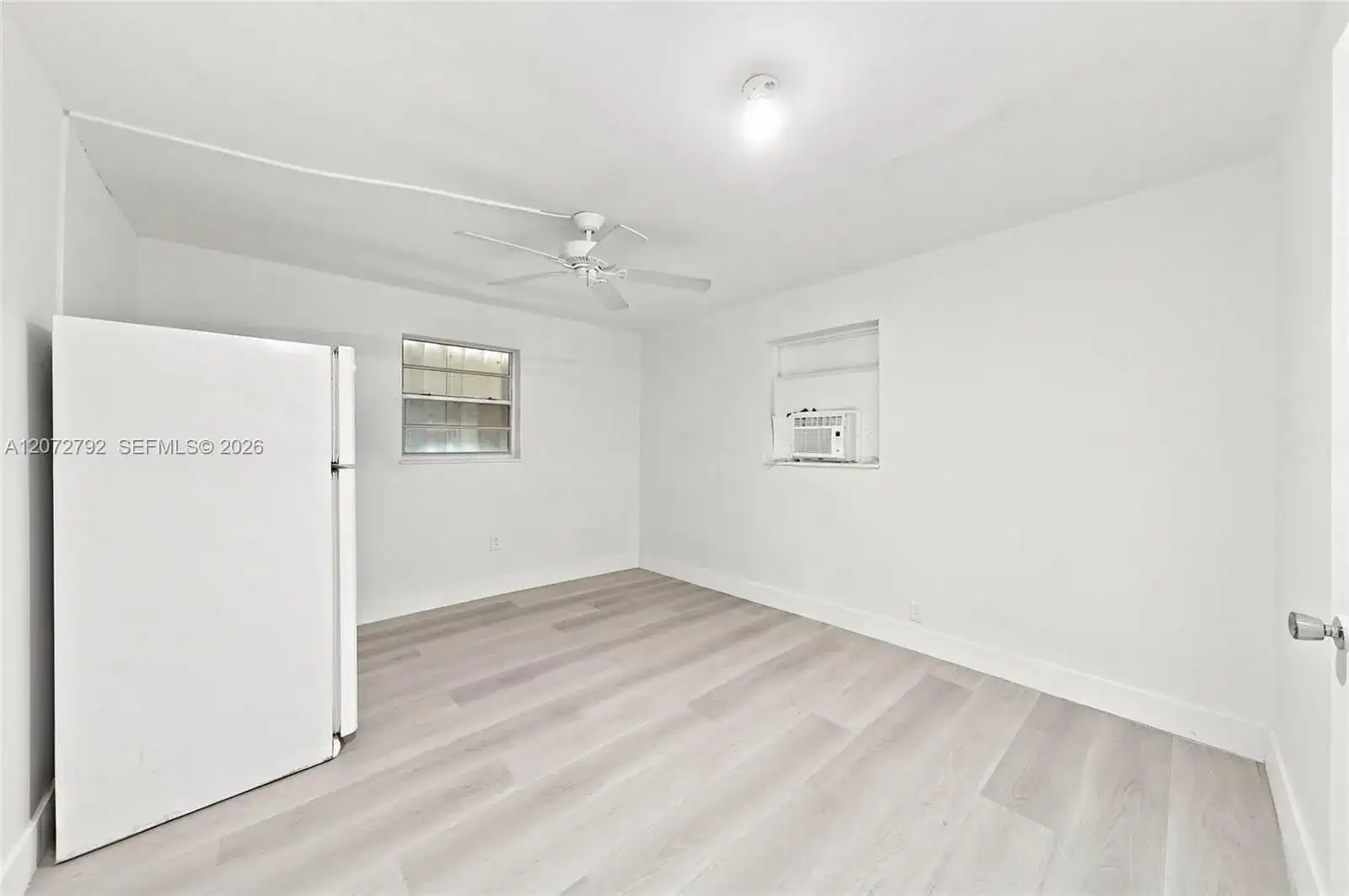 596 NW 109th St # 1, Miami FL 33168 photo 2