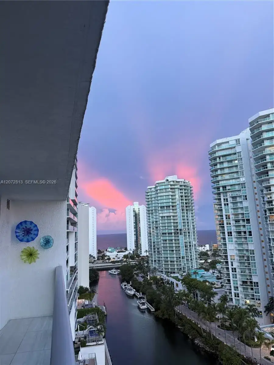 330 Sunny Isles Blvd # 1506, Sunny Isles Beach FL 33160 photo 3