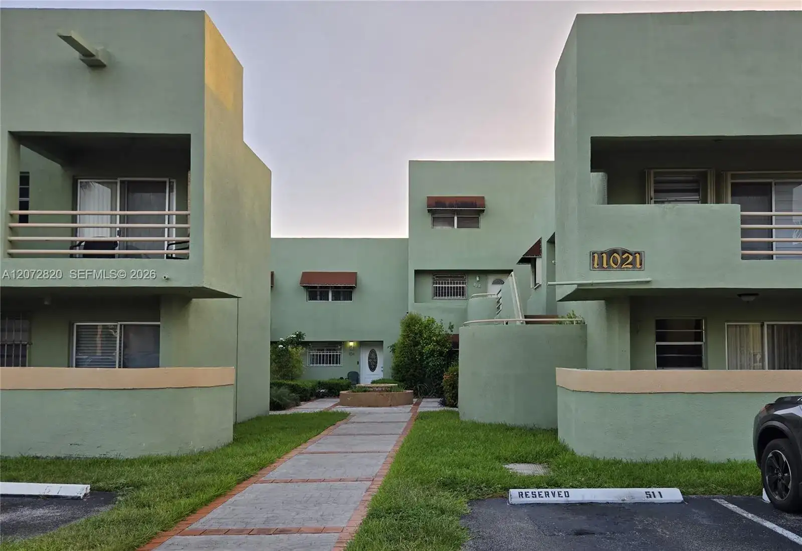 11021 NW 7th St # 9, Miami FL 33172 photo 2