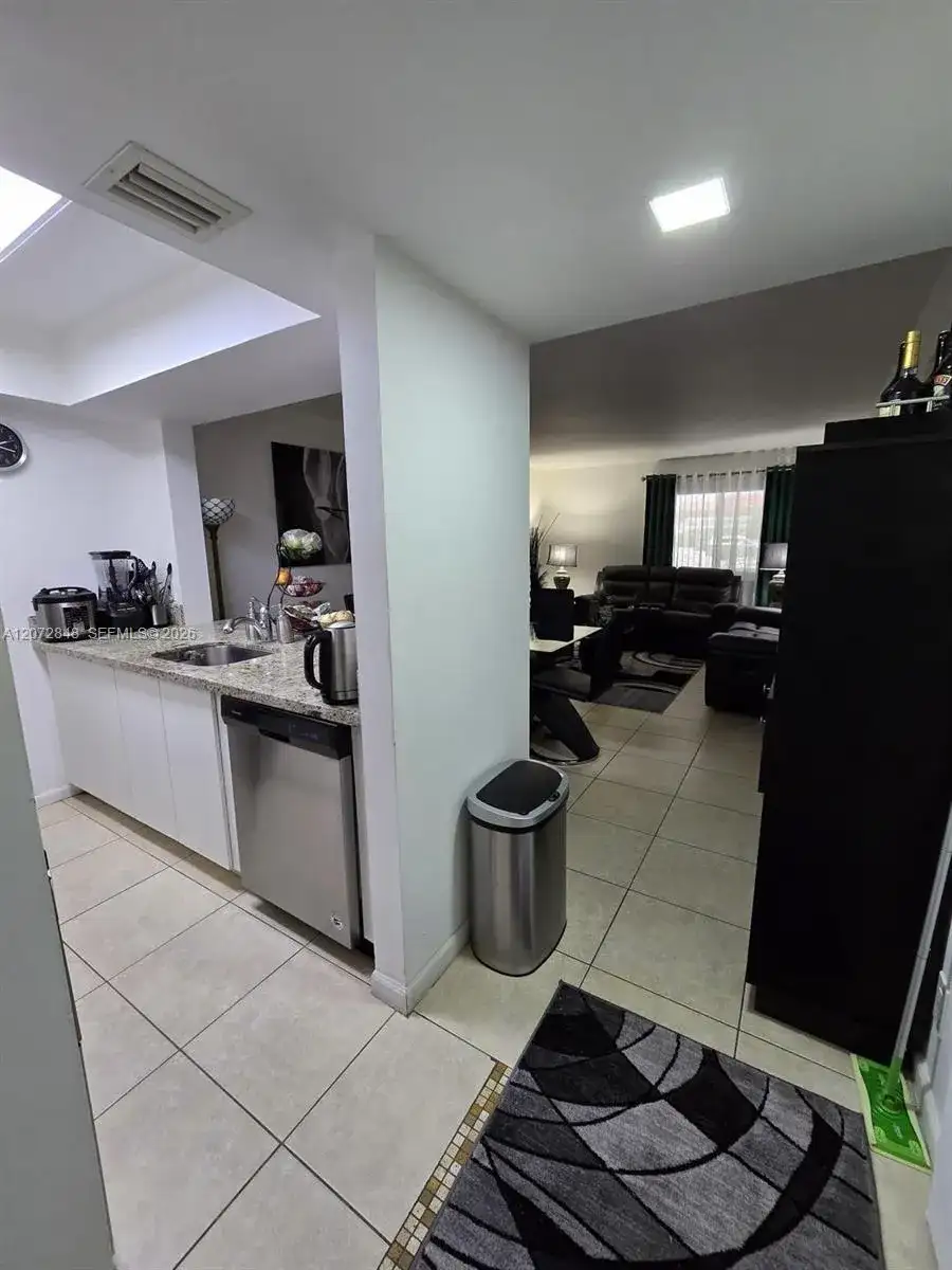 10001 W Atlantic Blvd # 119, Coral Springs FL 33071 photo 2