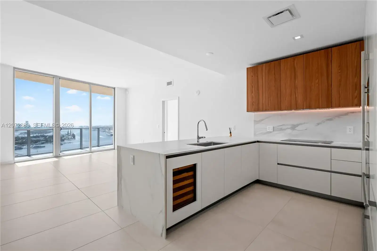 1400 Biscayne Blvd # 3003, Miami FL 33132 photo 5