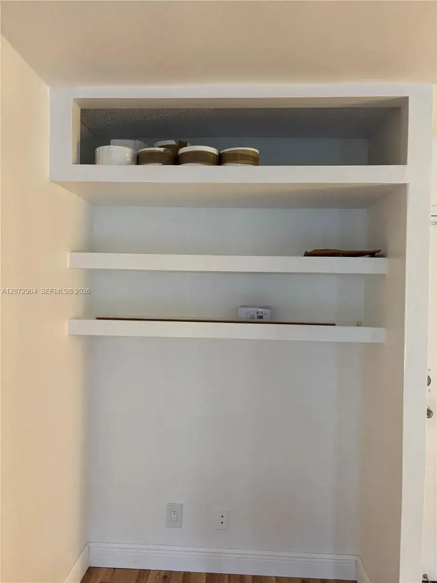 801 Three Islands Blvd # 301, Hallandale Beach FL 33009 photo 3