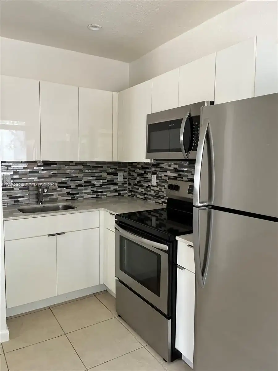 6331 NE 4th Ct # 1, Miami FL 33138 photo 4