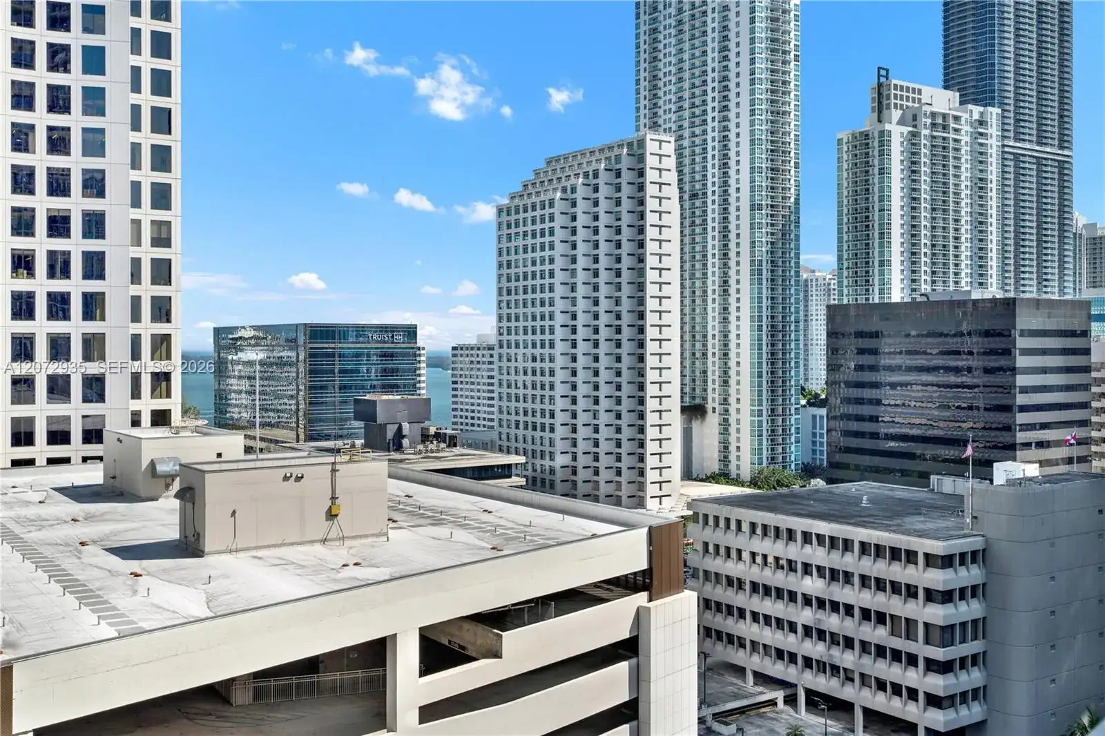 68 SE 6th St # 1207, Miami FL 33131 photo 2