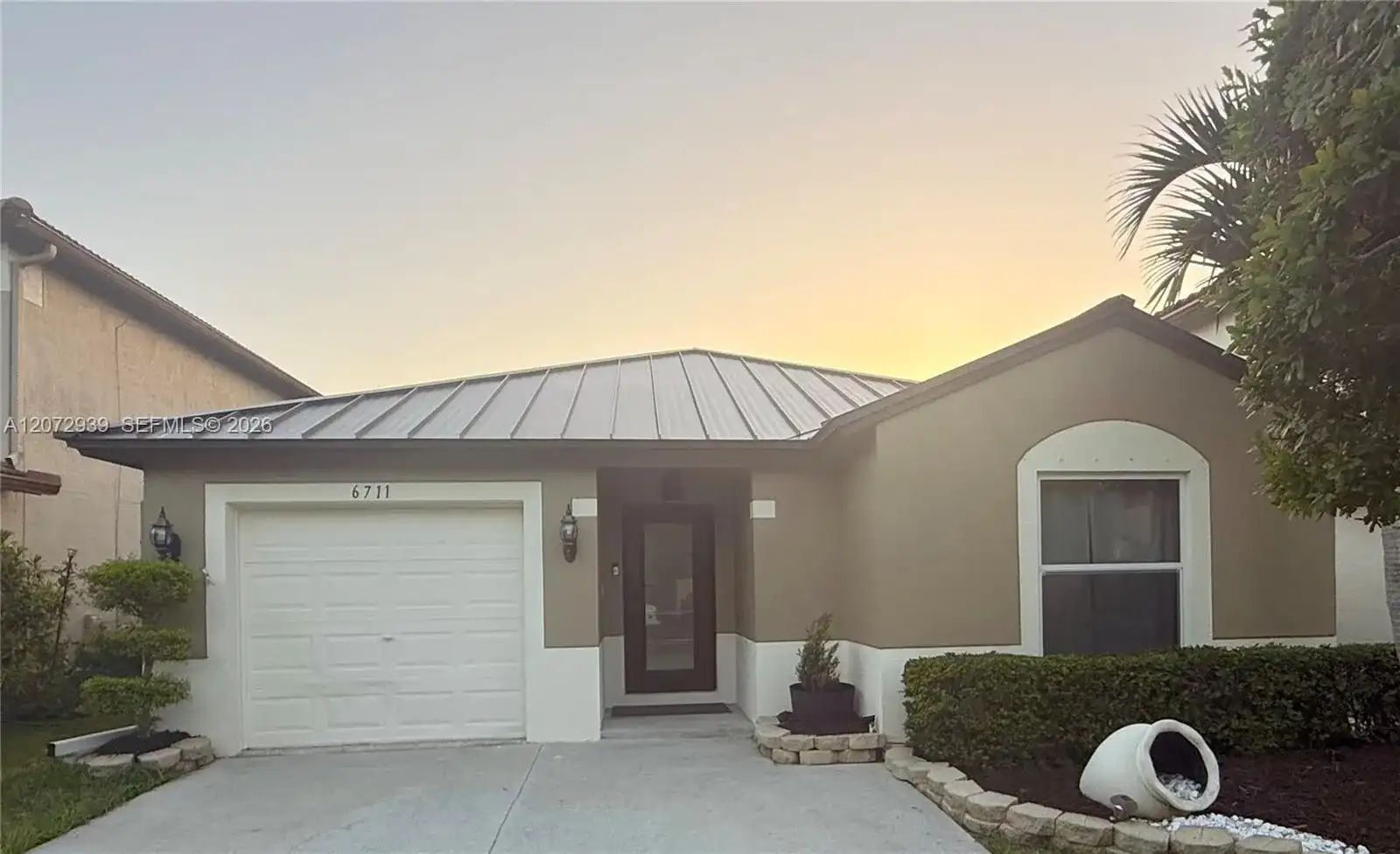 6711 Spring Garden Run, Lake Worth FL 33463