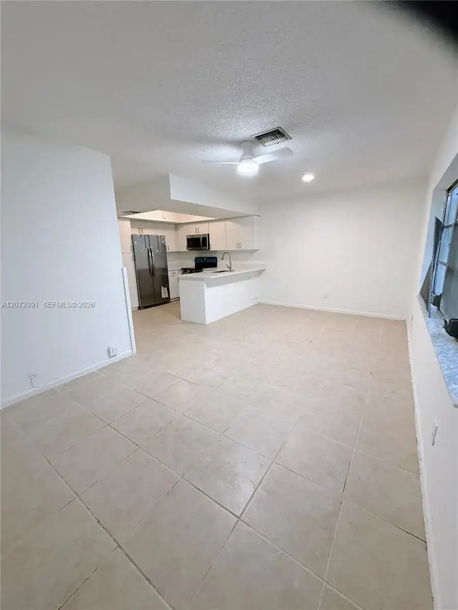 7653 NW 74th Ave # 7653, Tamarac FL 33321 photo 5